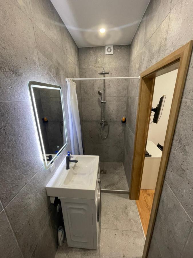 Airport Apartment 29 Self Check-In Free Parking Vilnius Ngoại thất bức ảnh